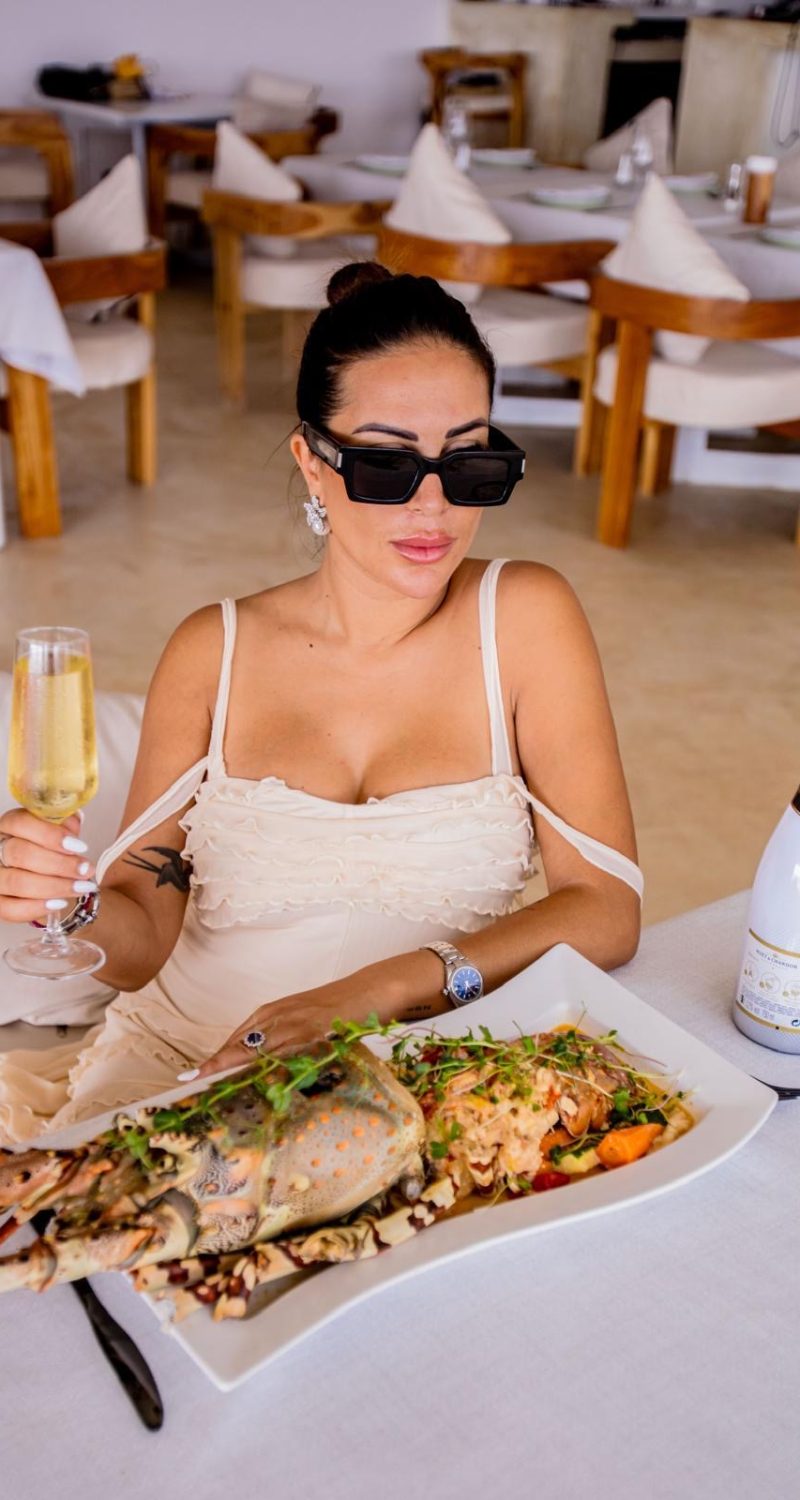 0c3c6542 bd19 427d a8b0 9cfec0e491f3